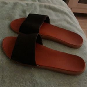 Ladies sandals